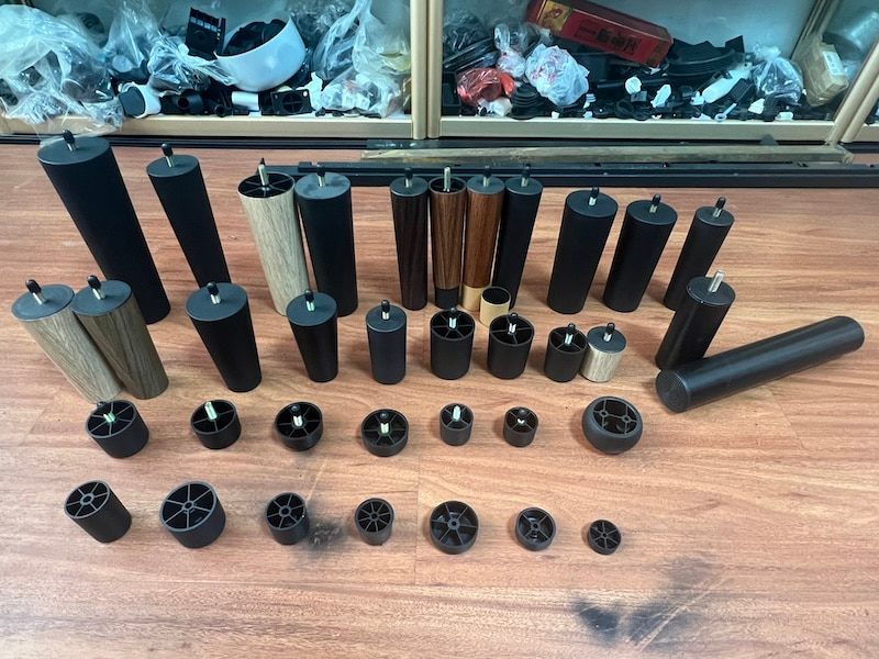 Round Plastic Table Leg