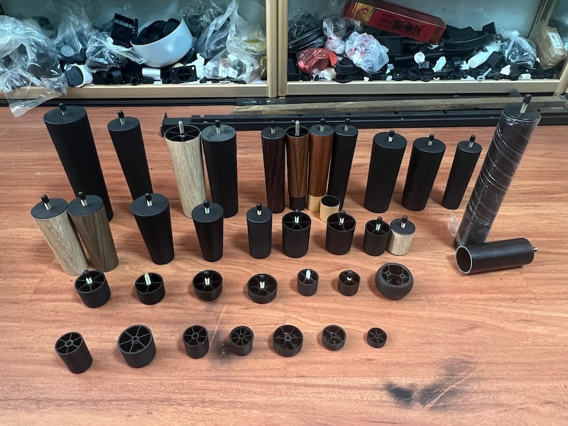 Round Plastic Furniture Feet